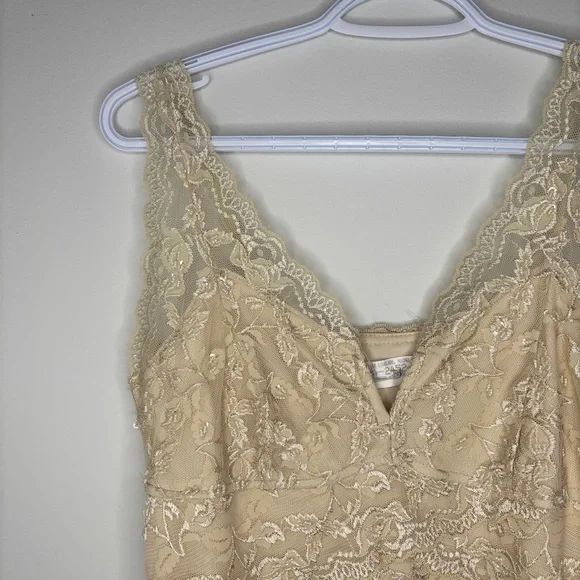 Vintage Beaded Cream Lace Dress - Picture 7 of 12